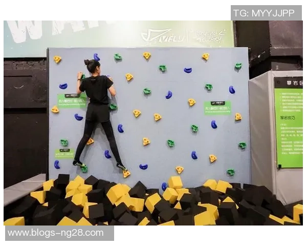 北京攀岩队比赛经验深度对比与分析探讨 北京攀岩队比赛经验深度对比与分析探讨